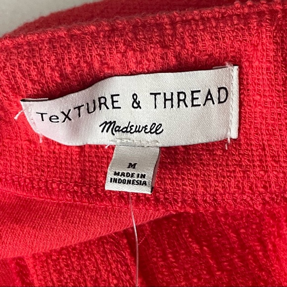 MADEWELL NWT TEXTURE & THREAD BUTTON FRONT TOP RED ORANGE MEDIUM - Picture 7 of 10
